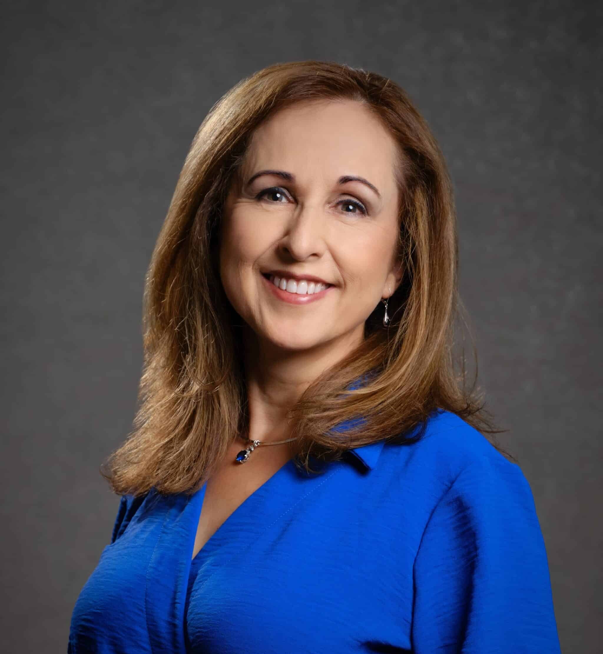 Dr Magaly Ferreira, Dentist
